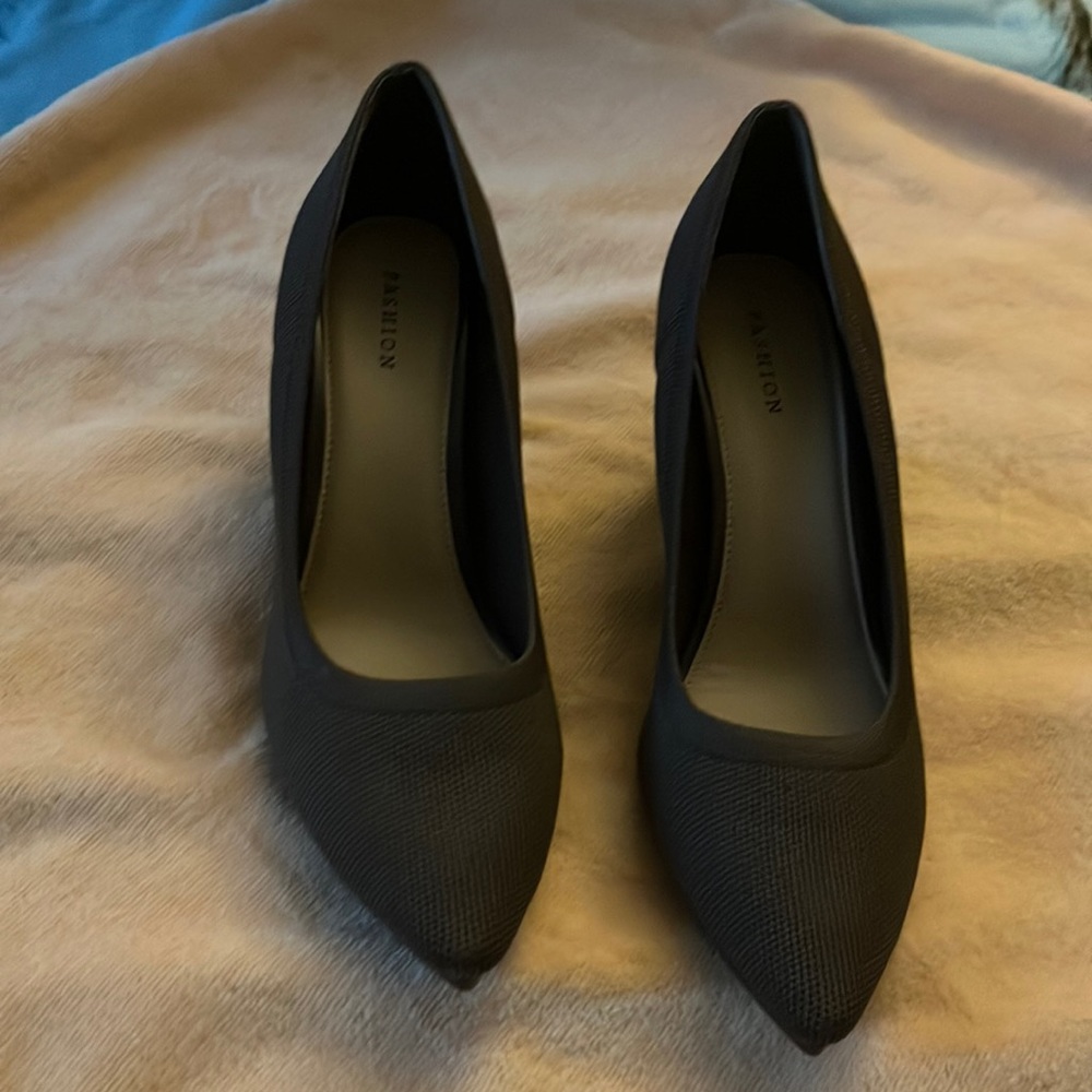 Convertible heels